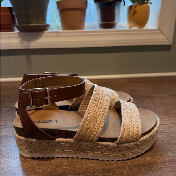 NOT FOR SALE - Picture 2 of 11